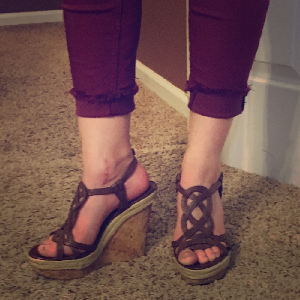Wedge heels